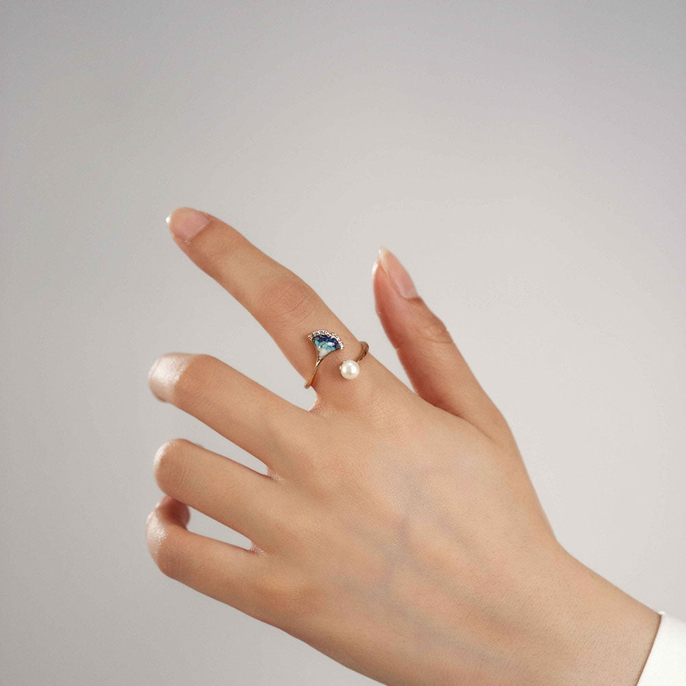 Ring – Ginkgo Leaf & Pearl, Blue-and-White