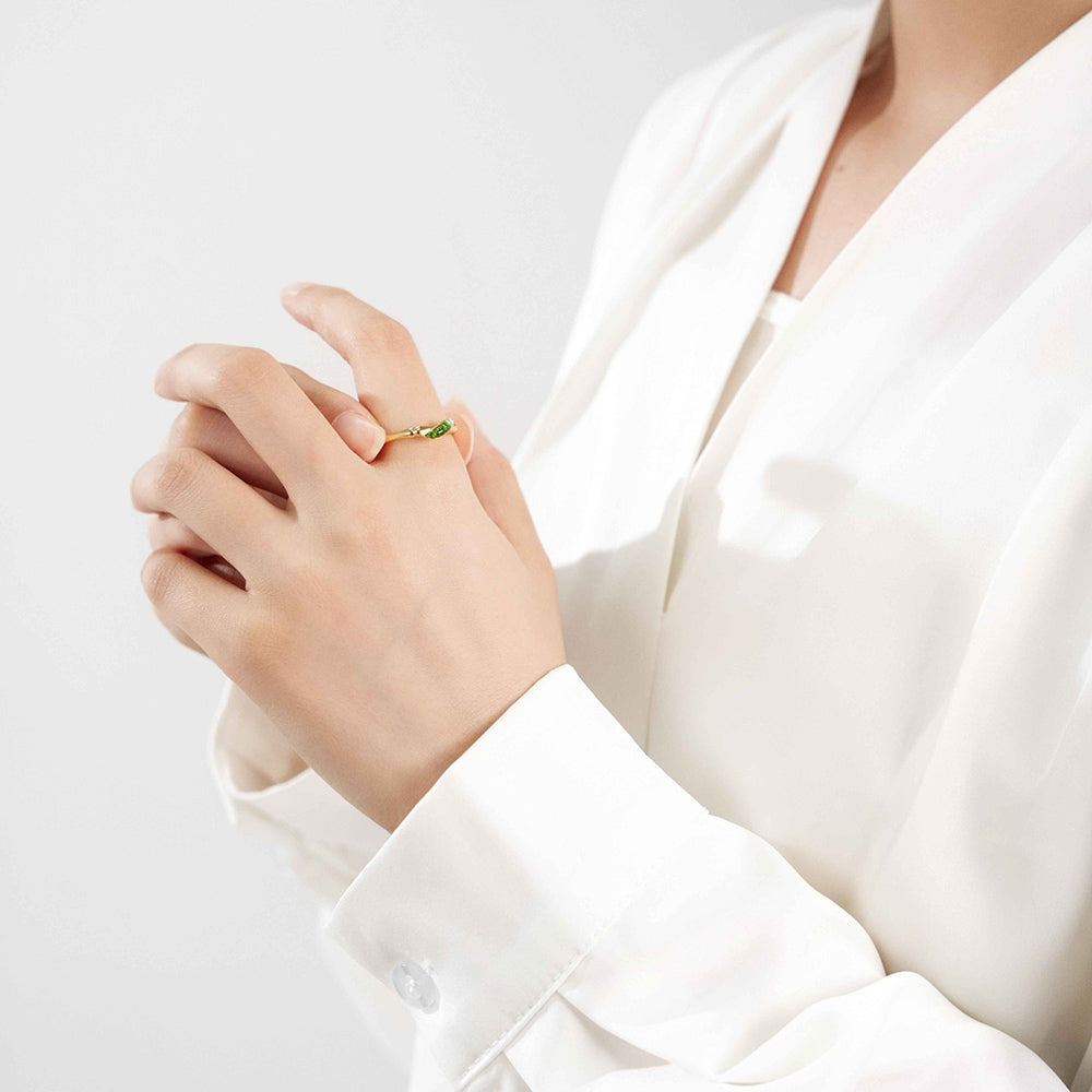 Green Gradient Bamboo Leaf Ring