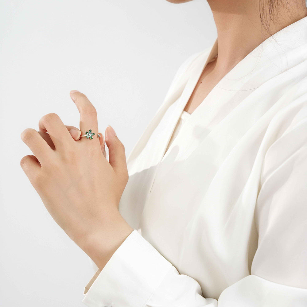 Ring – Emerald Daisy, Silver