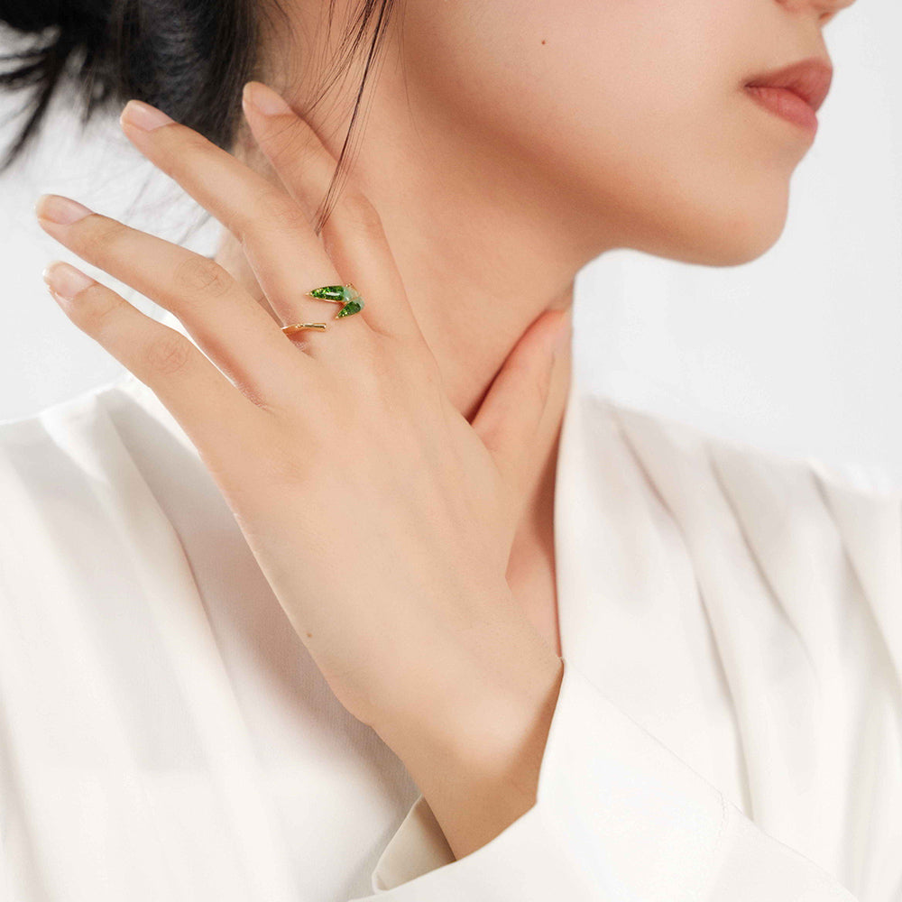 Jade Green Gradient Bamboo Leaf Ring – B Style