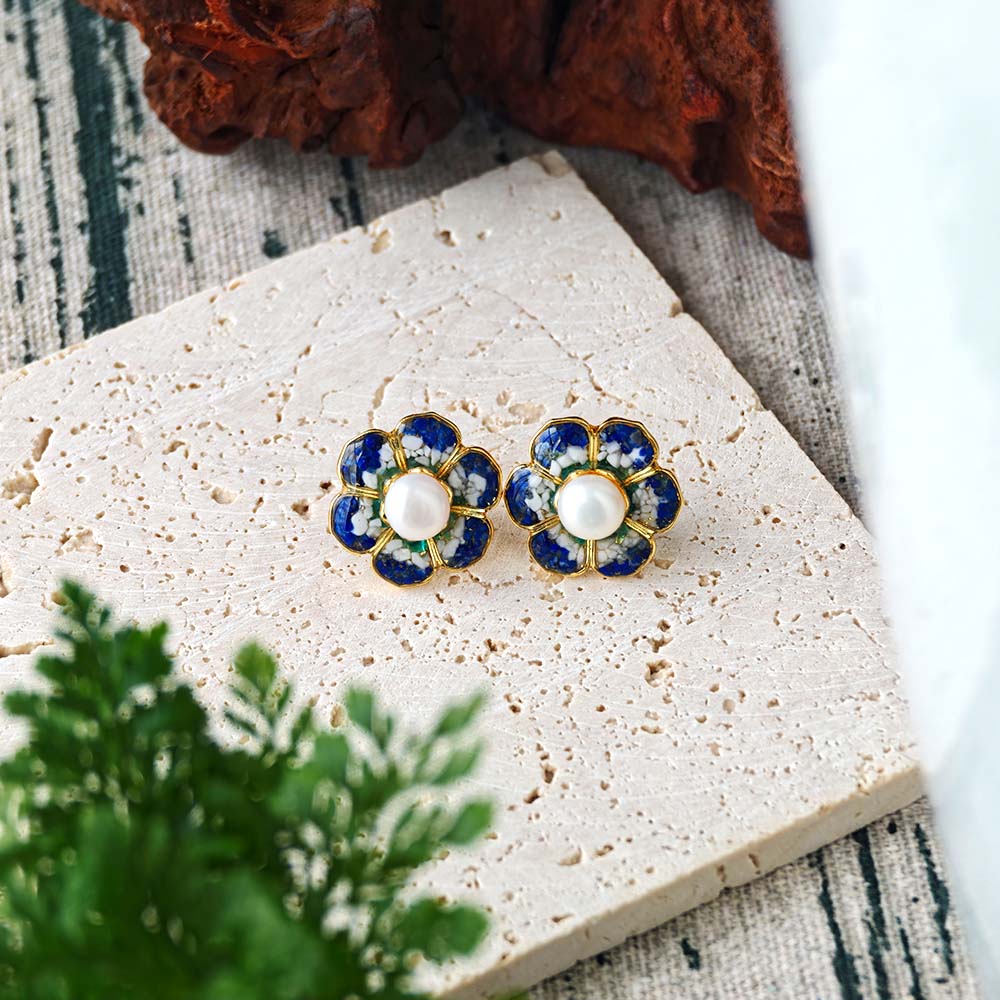 Plum Gradient Baoxiang Flower Stud Earrings