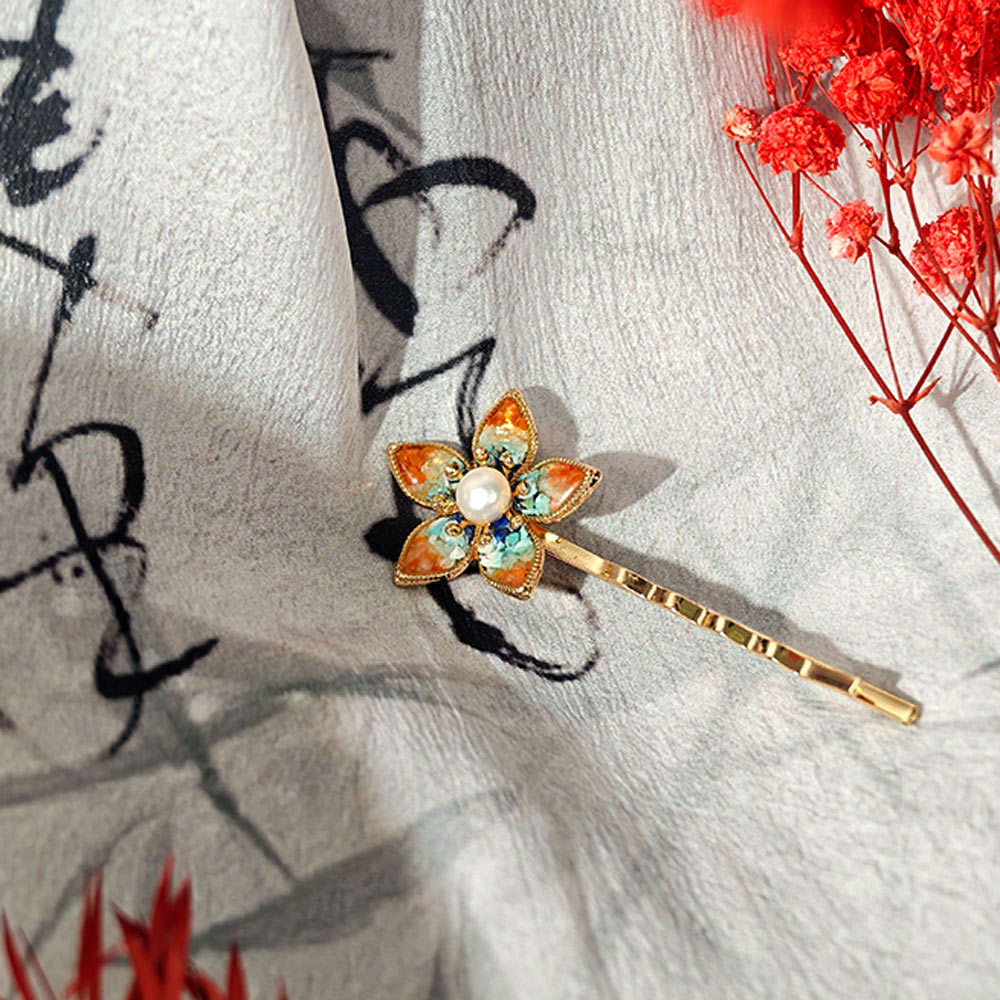 Nan Hong Five-Petal Flower Hair Clip, Dunhuang Red Style