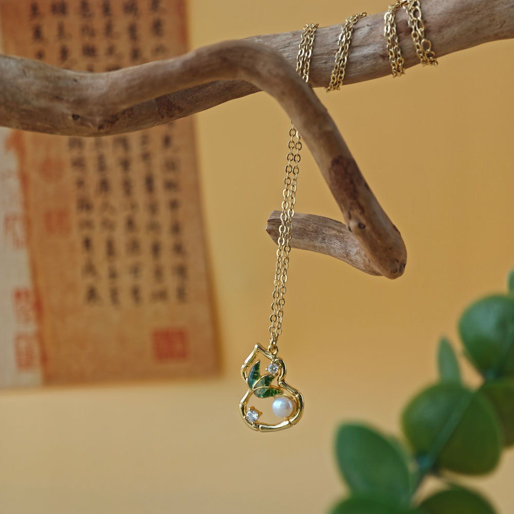 Gourd & Bamboo Leaf Pearl Necklace – Jade Green Series
