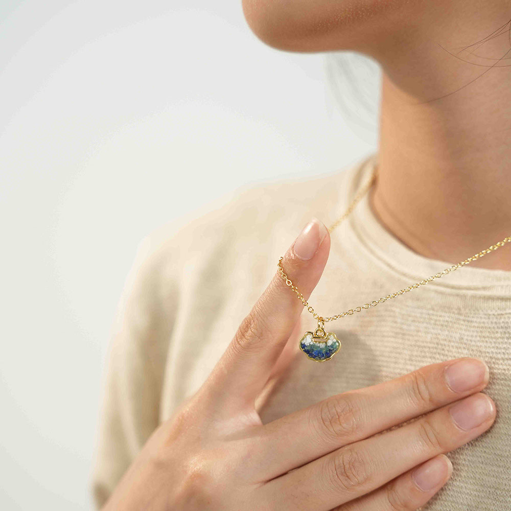 Longevity Lock Necklace – Blue & White