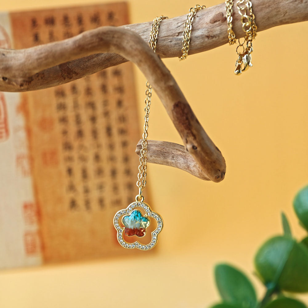 Dunhuang Hollow Plum Blossom Necklace