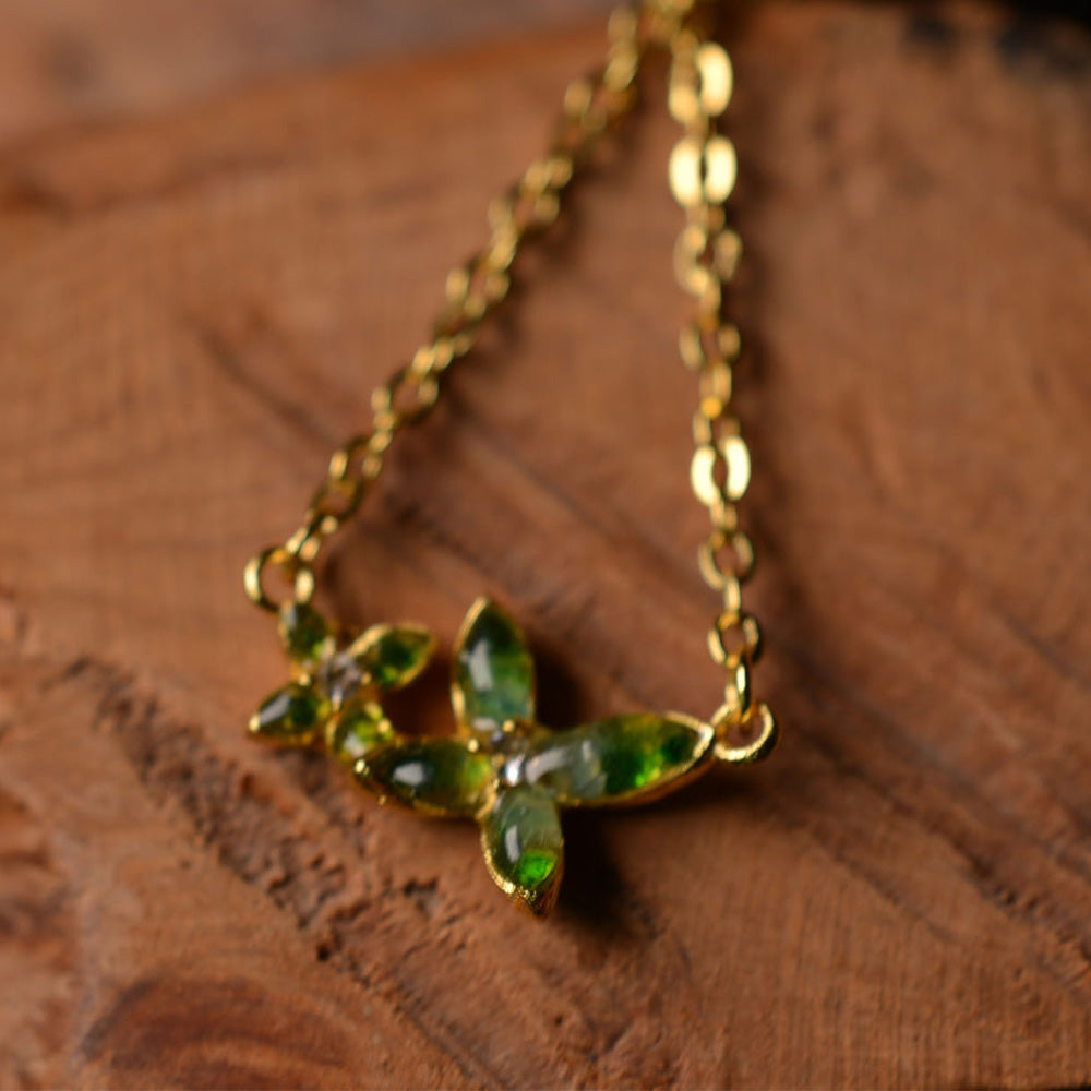 Emerald Green Osmanthus Necklace