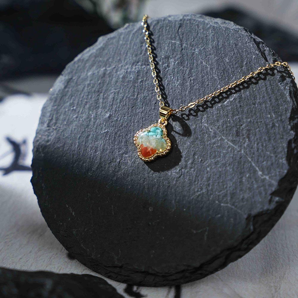 Dunhuang Red Four-Leaf Clover Necklace with Zircon