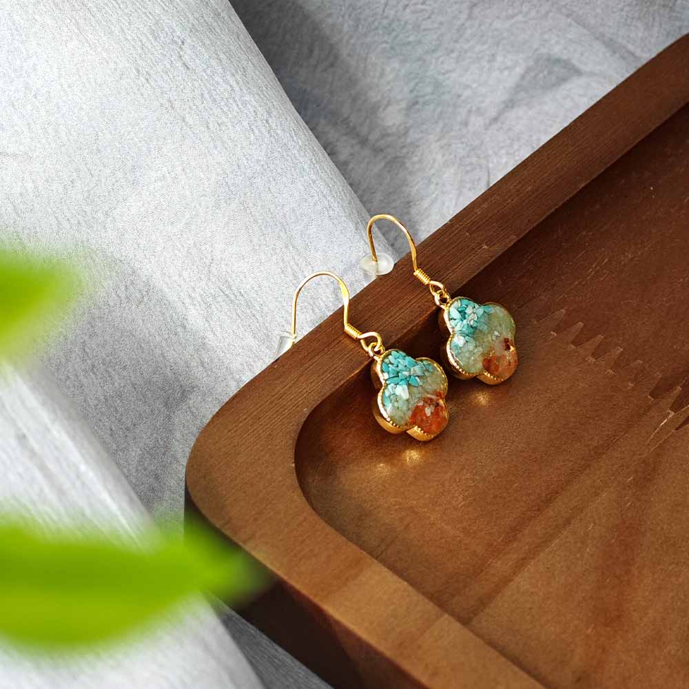 Earrings: Dunhuang Red Four-Leaf Clover Design
