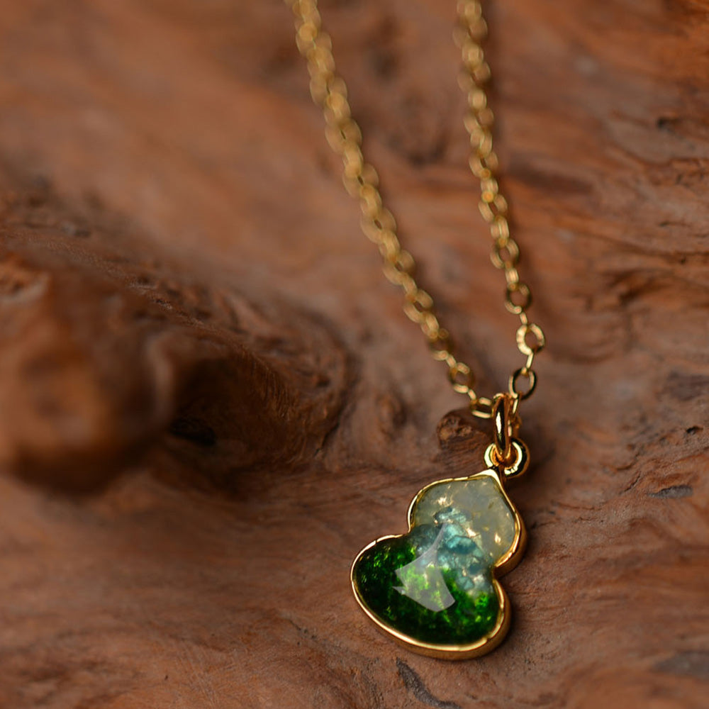 Necklace – Gourd, Emerald Green