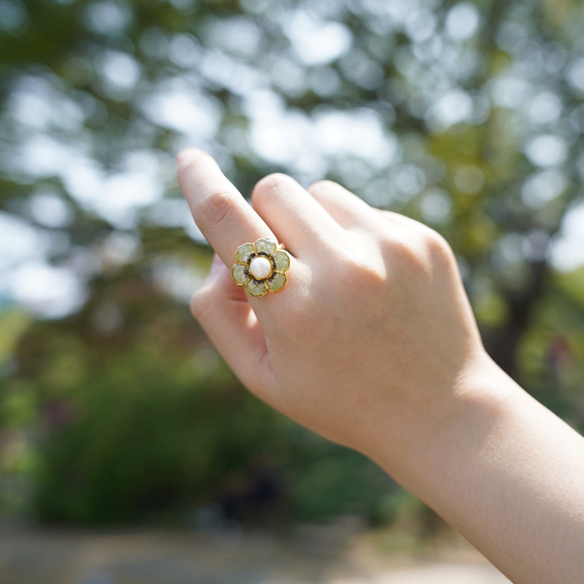 Dunhuang Baoxiang Flower Blue Ring