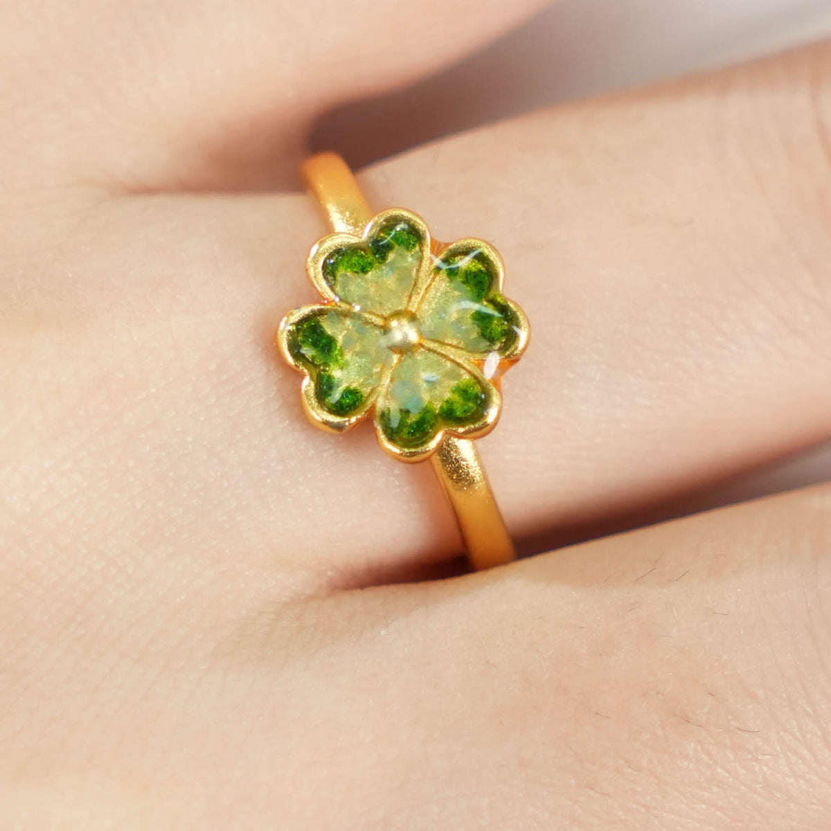 Adjustable Green Four-Leaf Clover Ring