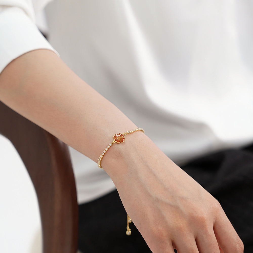 Bracelet – Four-Leaf Clover C, Prosperous Red Series