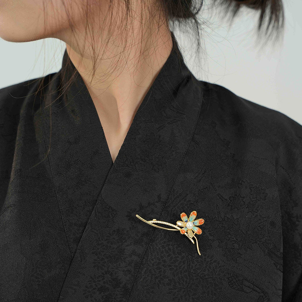 Dunhuang Style Daisy Flower Brooch