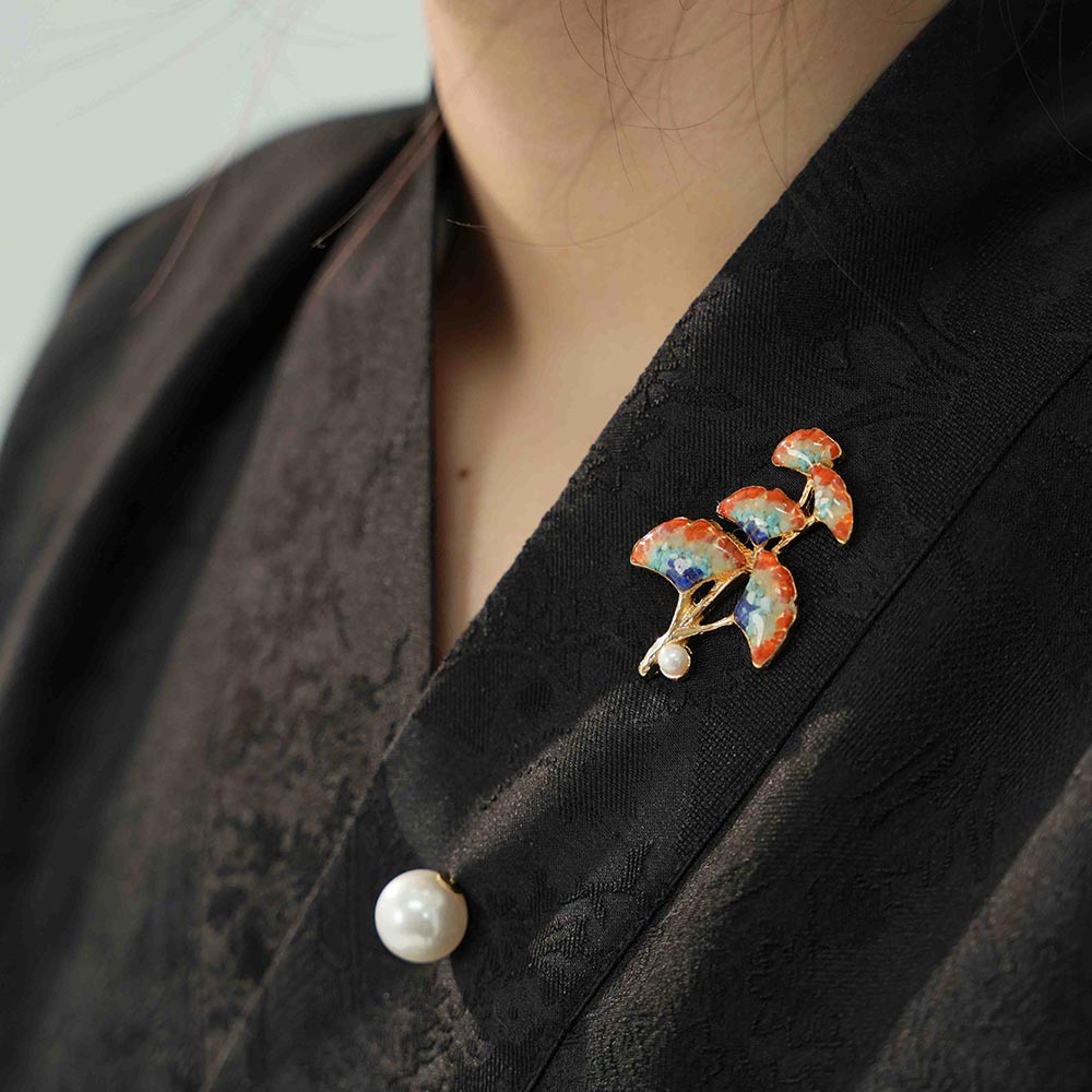 Dunhuang-Colored Pearl Ginkgo Leaf Brooch