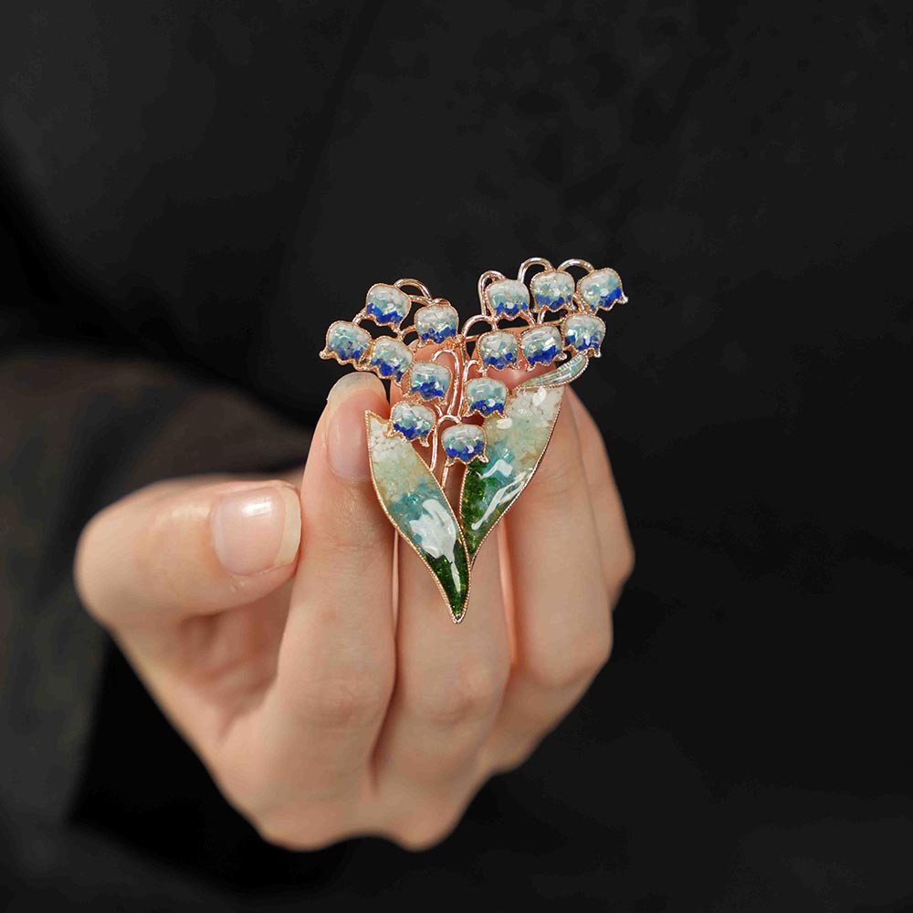 Blue-and-white Lily of the Valley Brooch