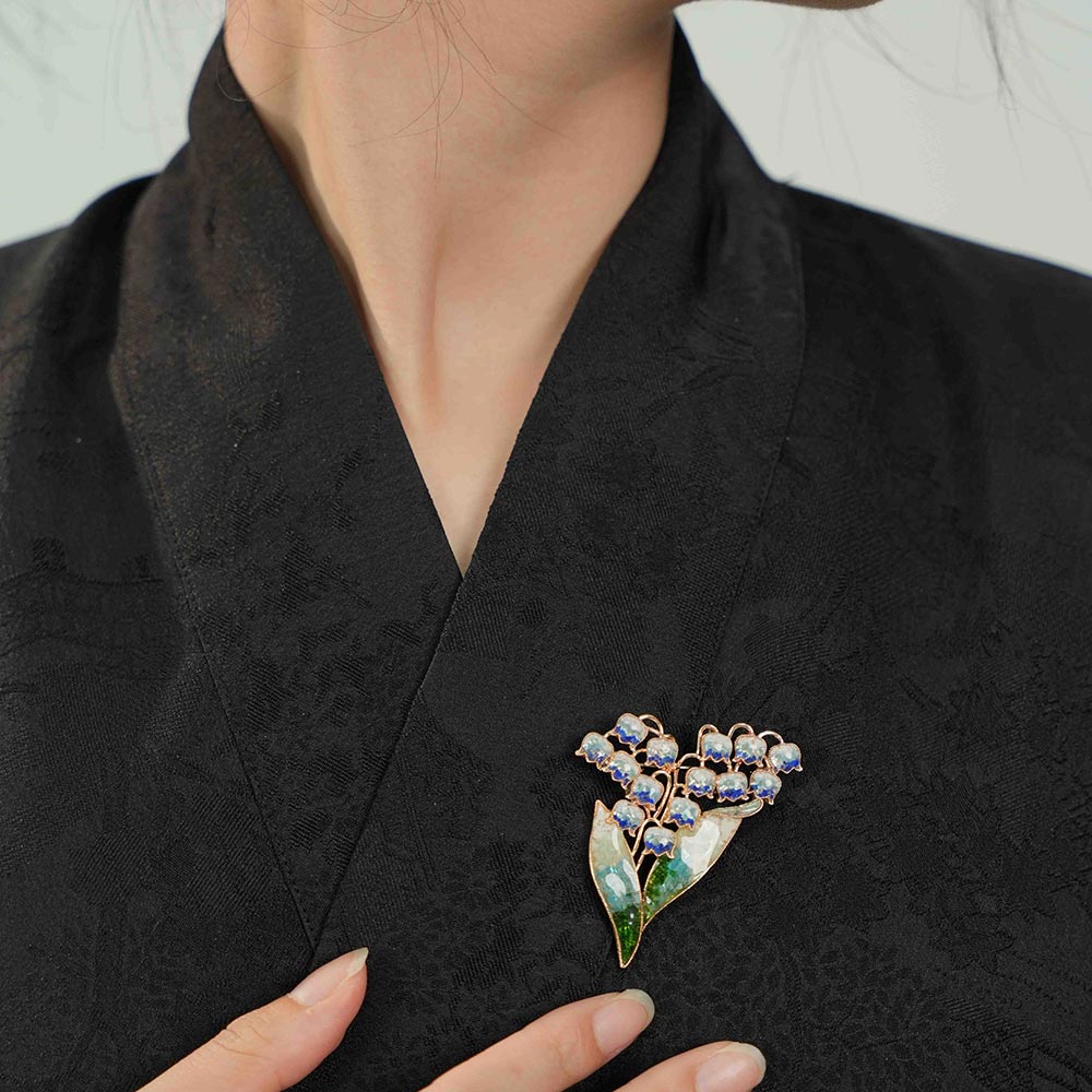 Blue-and-white Lily of the Valley Brooch