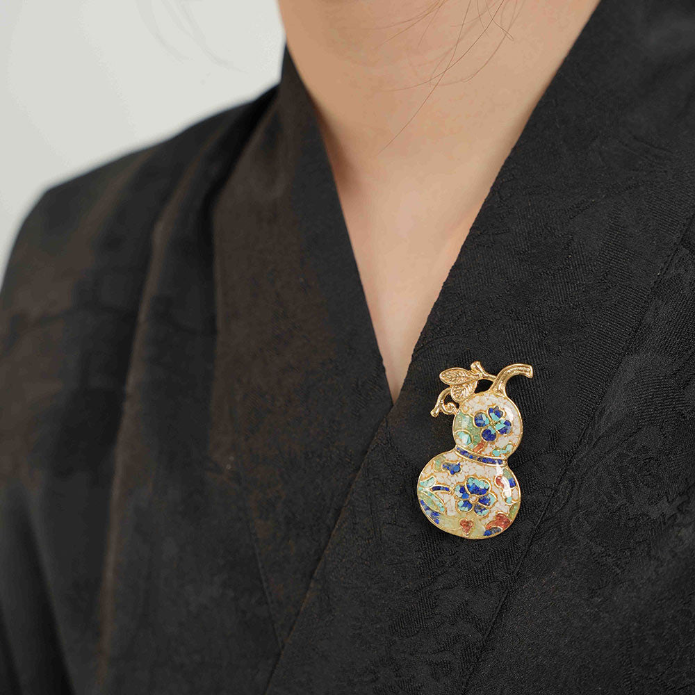 Multi-Gourd Brooch – Blue & White Series