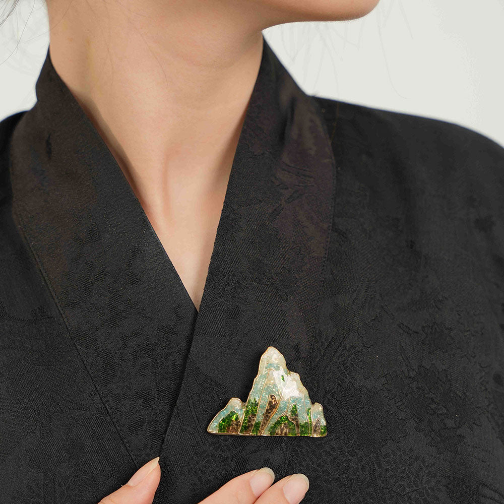 Jadeite Landscape Brooch, Style D