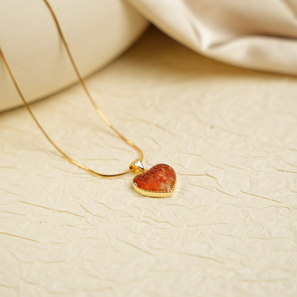 Necklace – Heart B, Vibrant Red