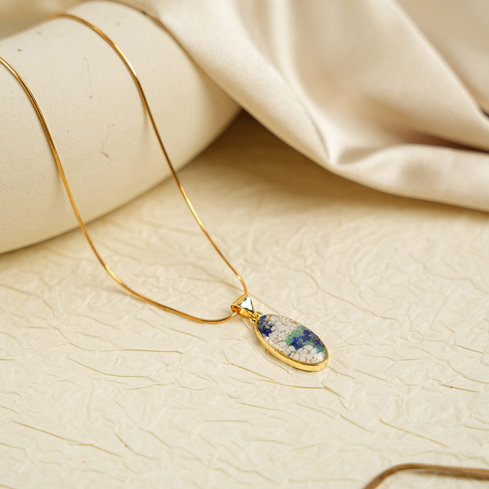 Oval Necklace – Blue & White Style