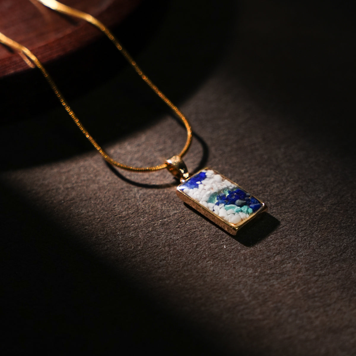 Rectangular Pendant – Blue & White Style
