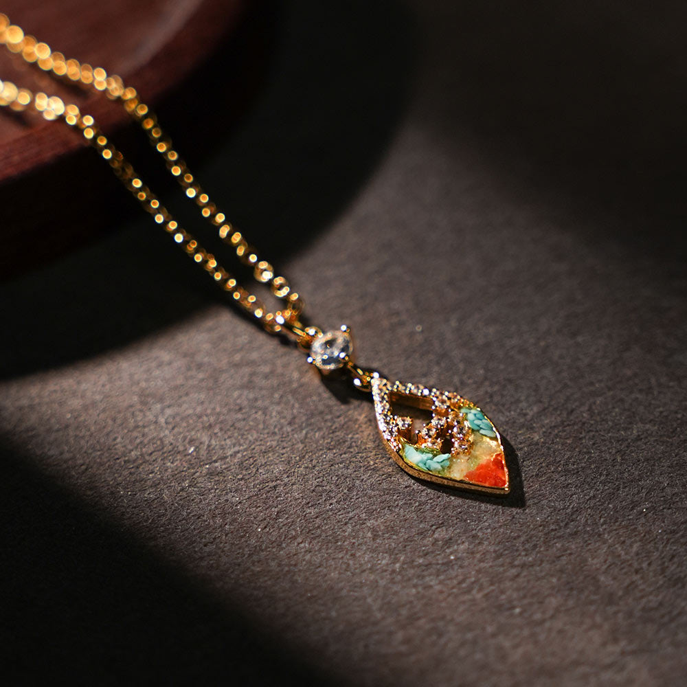 Necklace – Hollow Diamond, Dunhuang Red