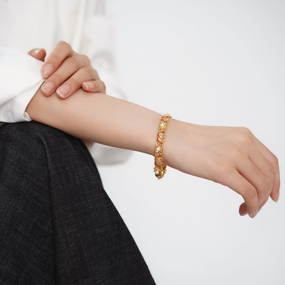 Heavy-duty Pearl Bracelet – Openwork Peach Blossom Design