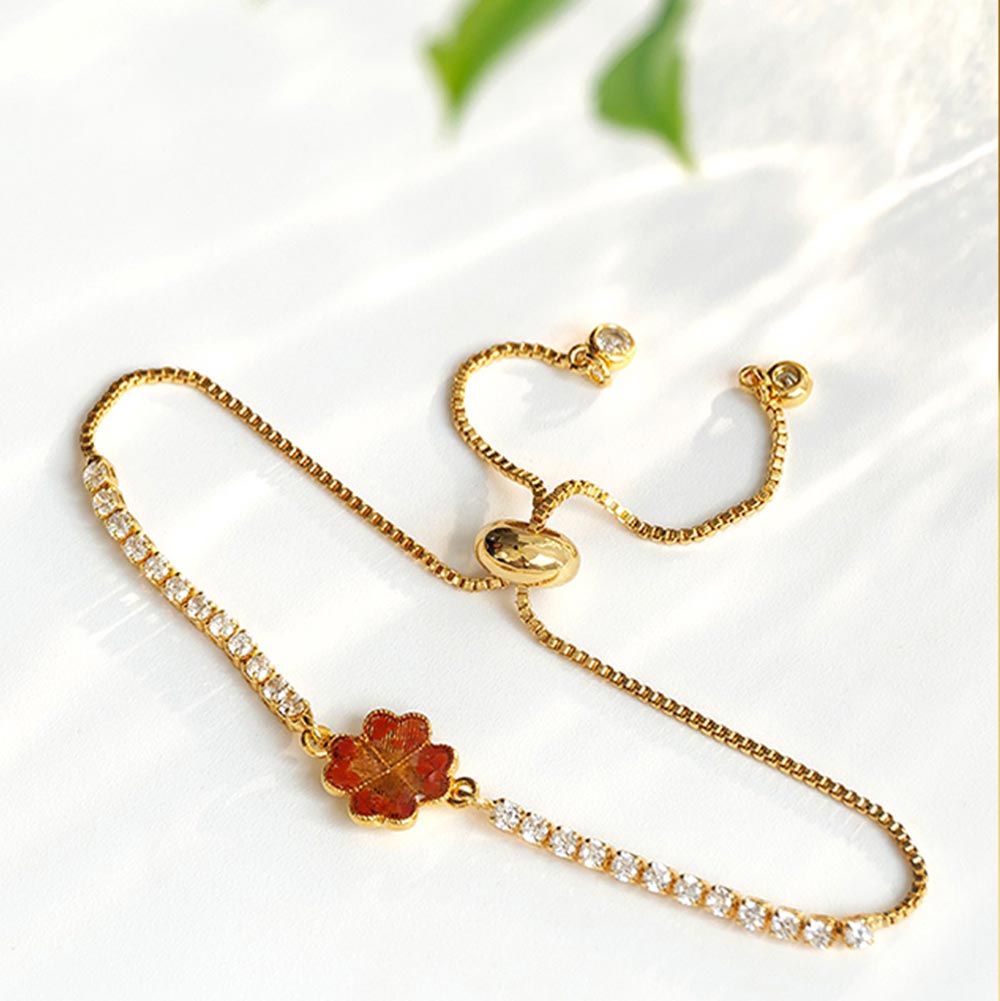 Bracelet – Four-Leaf Clover C, Prosperous Red Series
