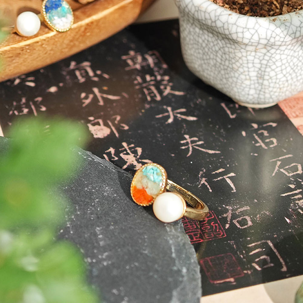 Oval Pearl Ring – Dunhuang Color Series