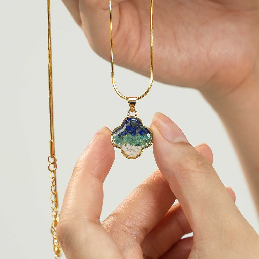 Necklace – Single-Sided Clover, Blue & White Style