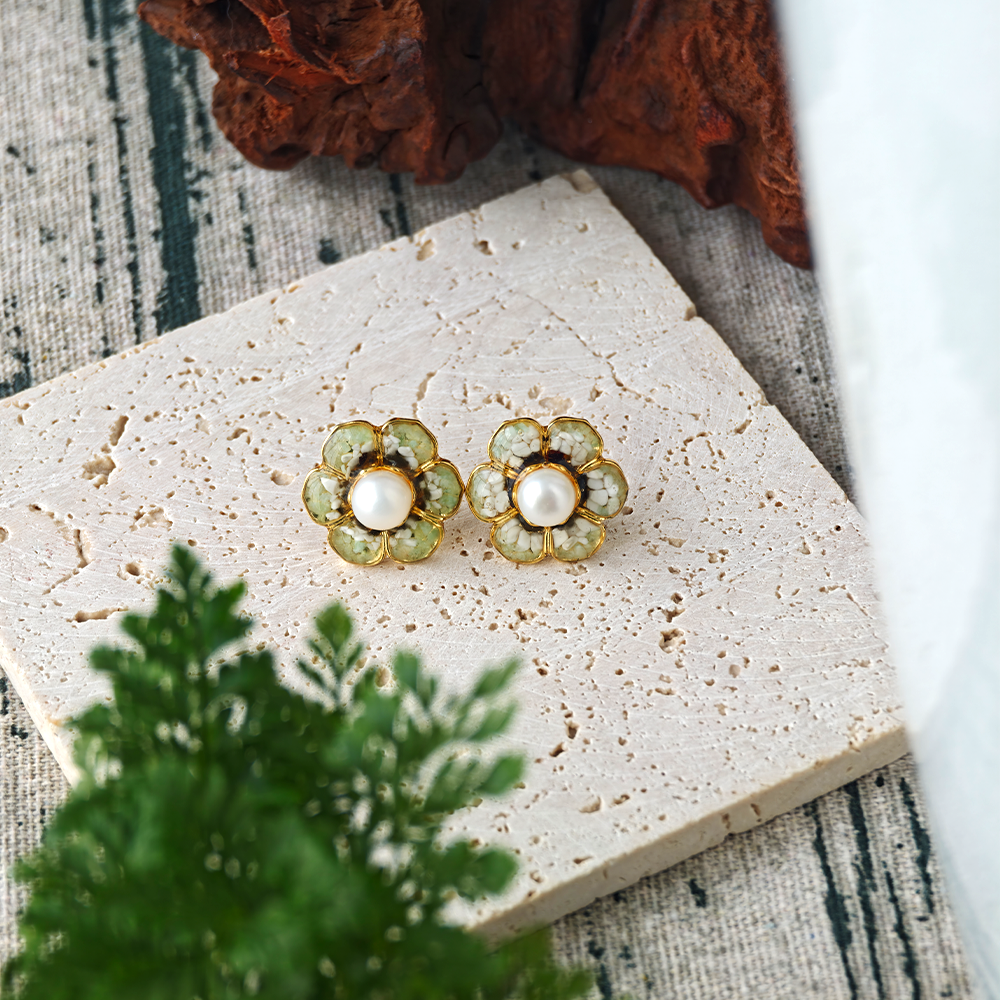 Earrings – Huacheng Yupin Dunhuang Baoxiang Flower