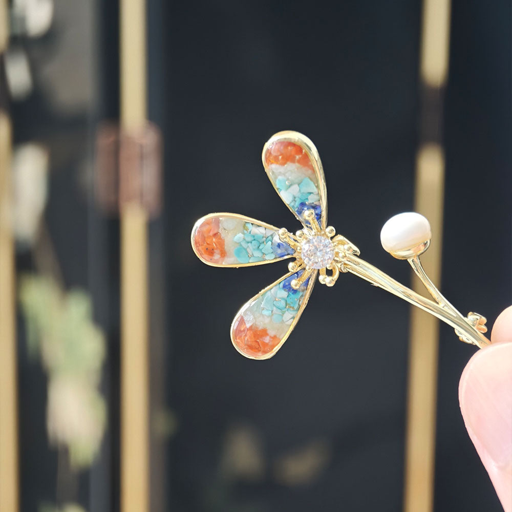 Clover Brooch – Dunhuang Red