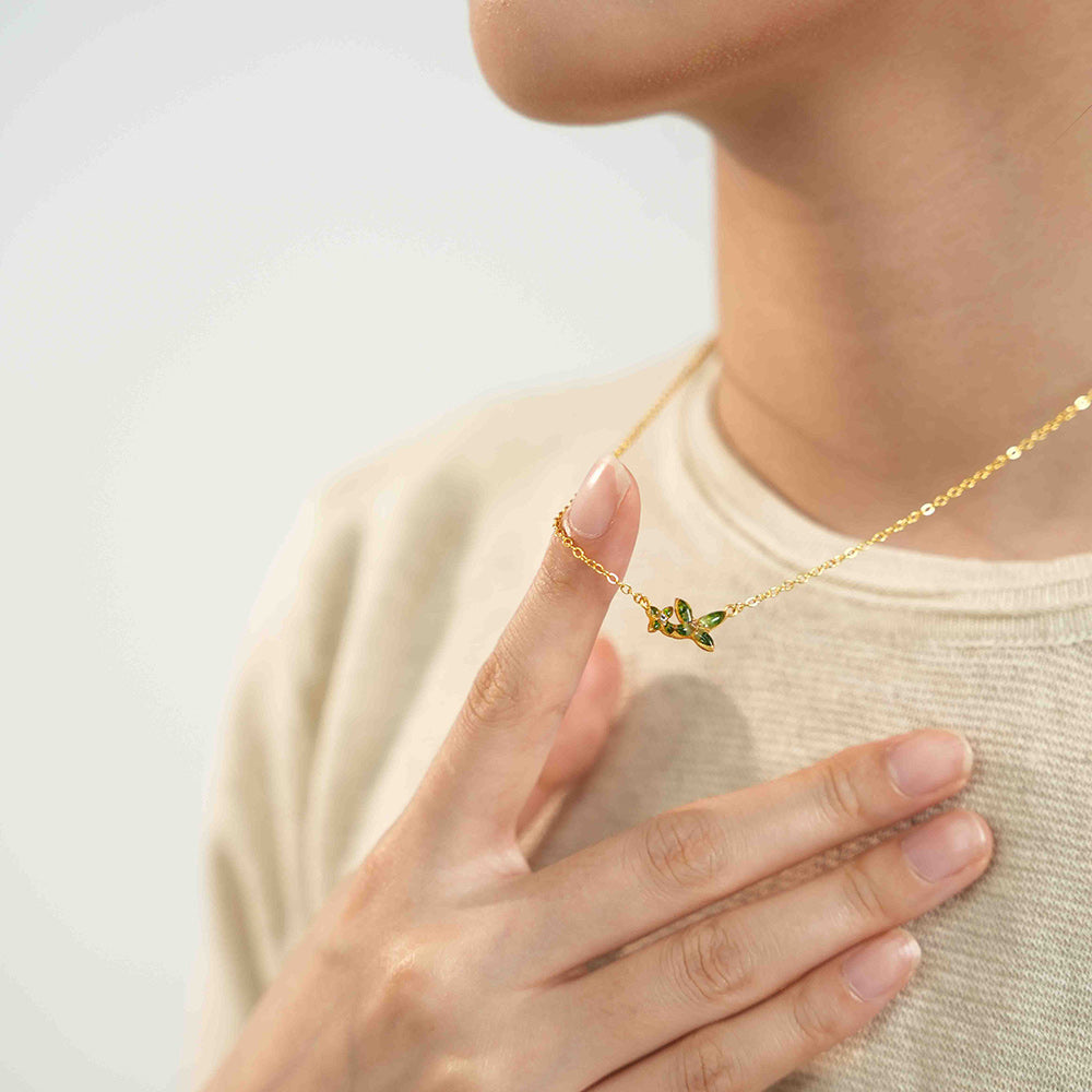Emerald Green Osmanthus Necklace