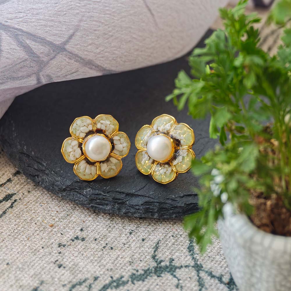 Earrings – Huacheng Yupin Dunhuang Baoxiang Flower