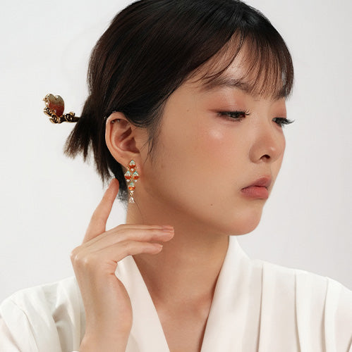Stud Earrings – Dunhuang Red Nanhong Teardrop