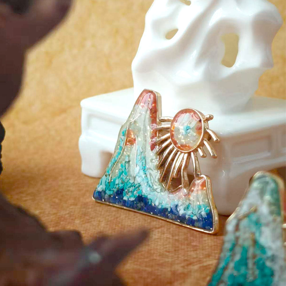 Dunhuang-Colored Rising Sun East Brooch