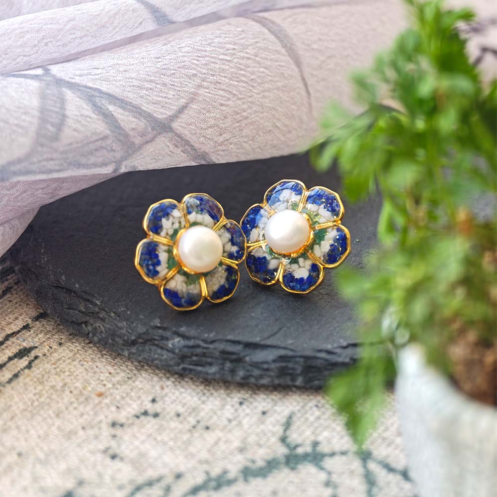 Plum Gradient Baoxiang Flower Stud Earrings