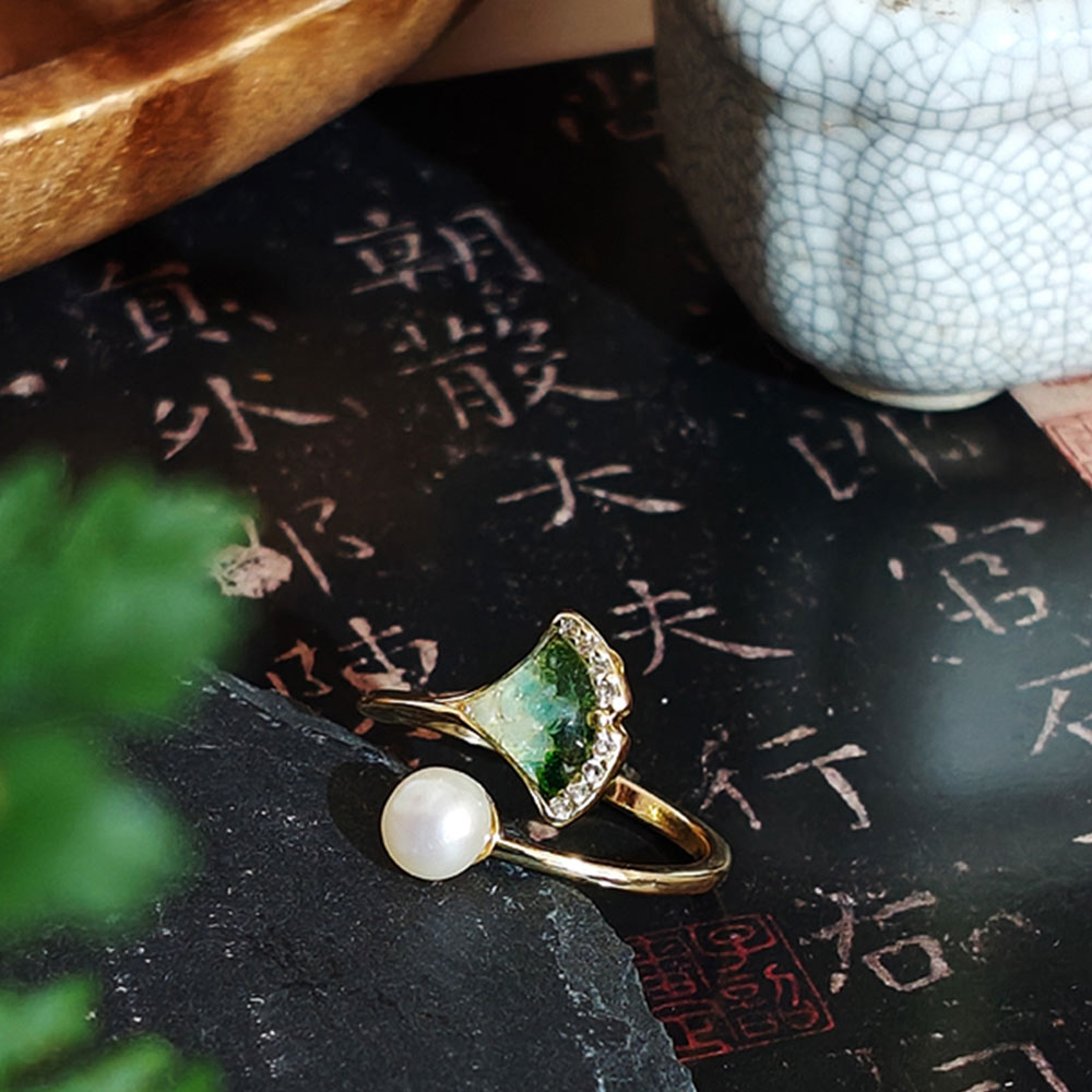 Jadeite Green Gradient Ginkgo Leaf Pearl Ring