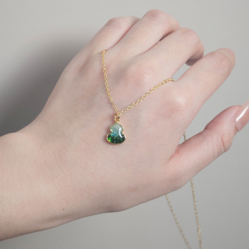 Necklace – Gourd, Emerald Green