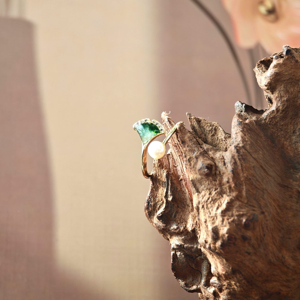 Jadeite Green Gradient Ginkgo Leaf Pearl Ring