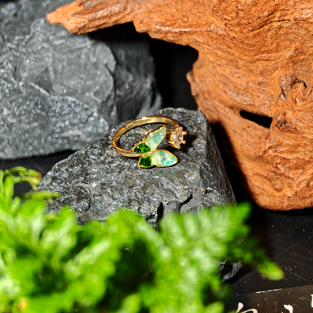 Jade Green Gradient Butterfly Ring