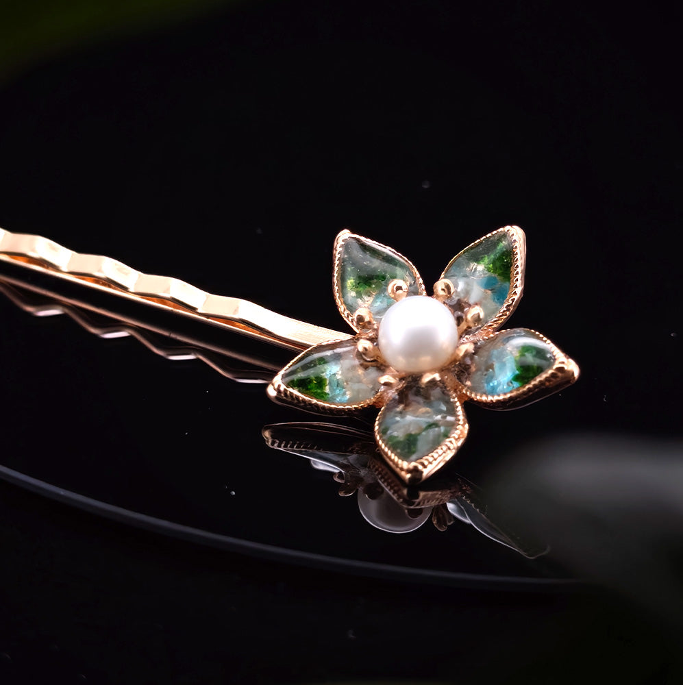 Jadeite Green Five-Star Flower Hairclip
