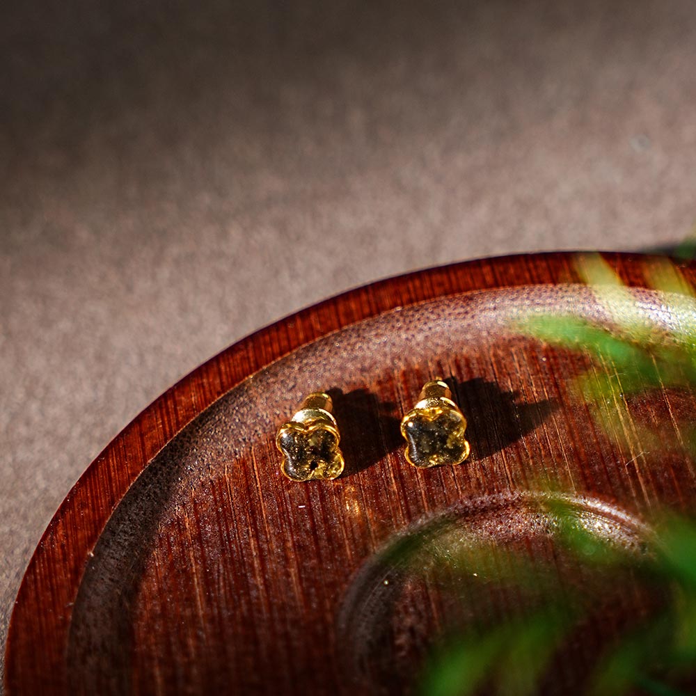 Studs – Mini Clover, Black Obsidian
