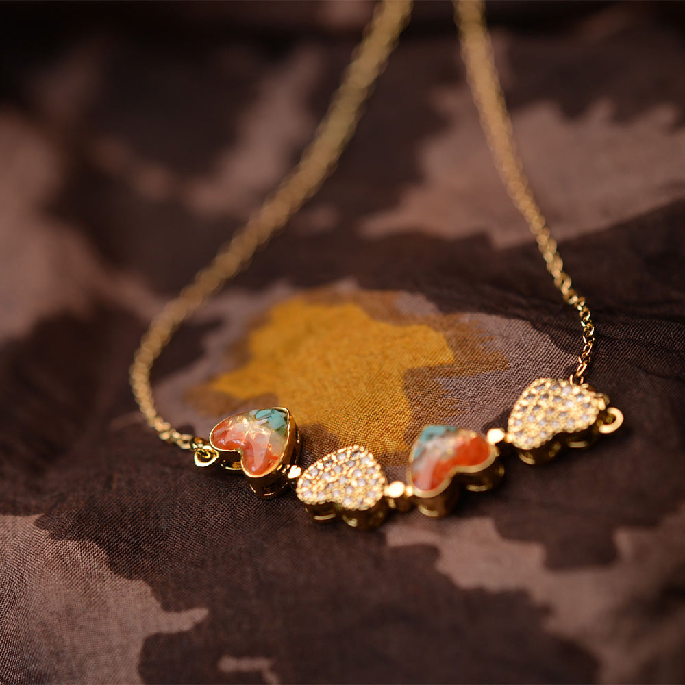 Magnetic Moving Clover Necklace – Dunhuang Red