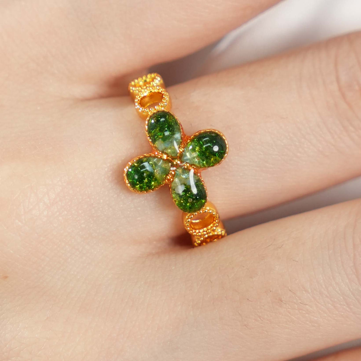 Green Four-Leaf Clover Ring