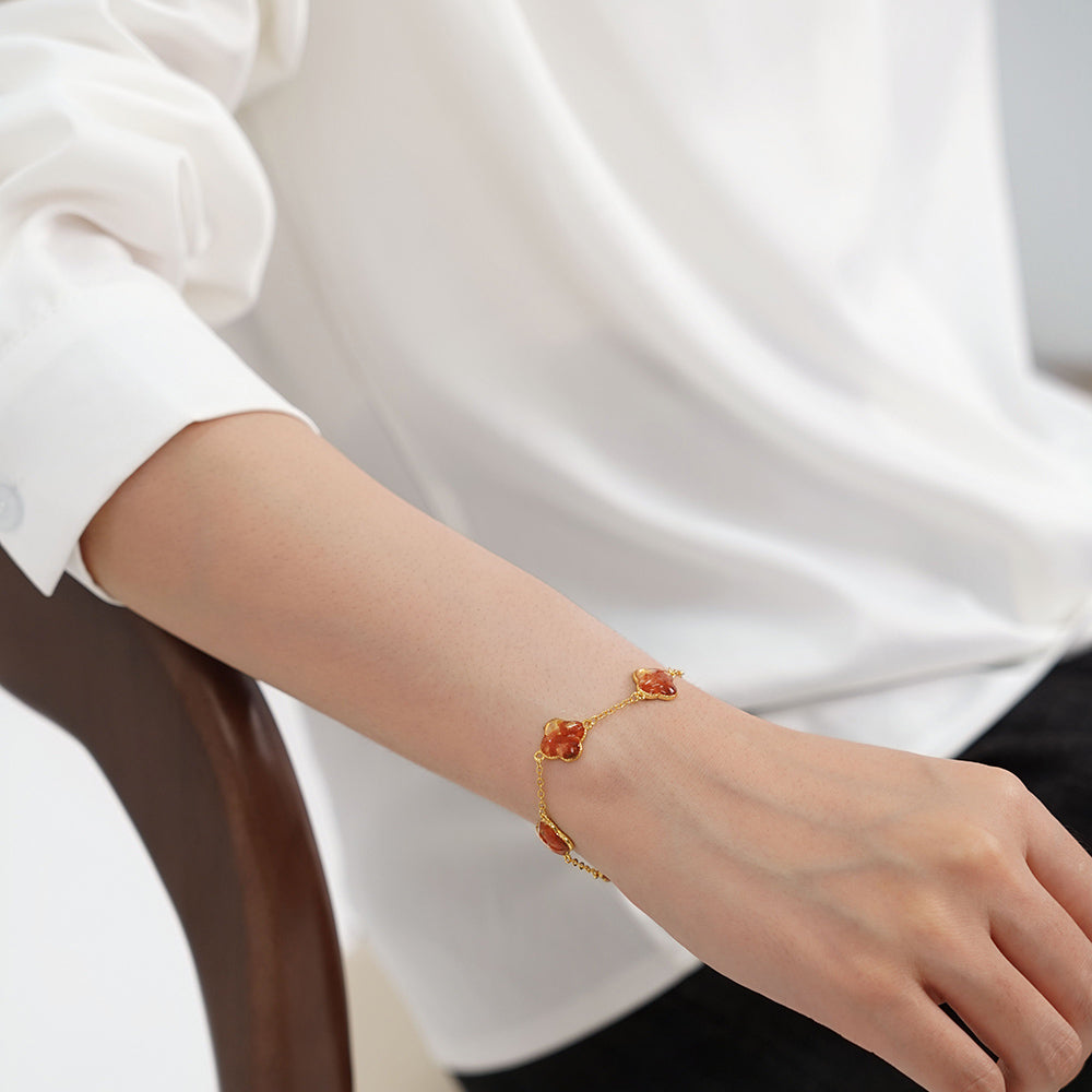 Bracelet – Four-Leaf Clover, Prosperous Red Series