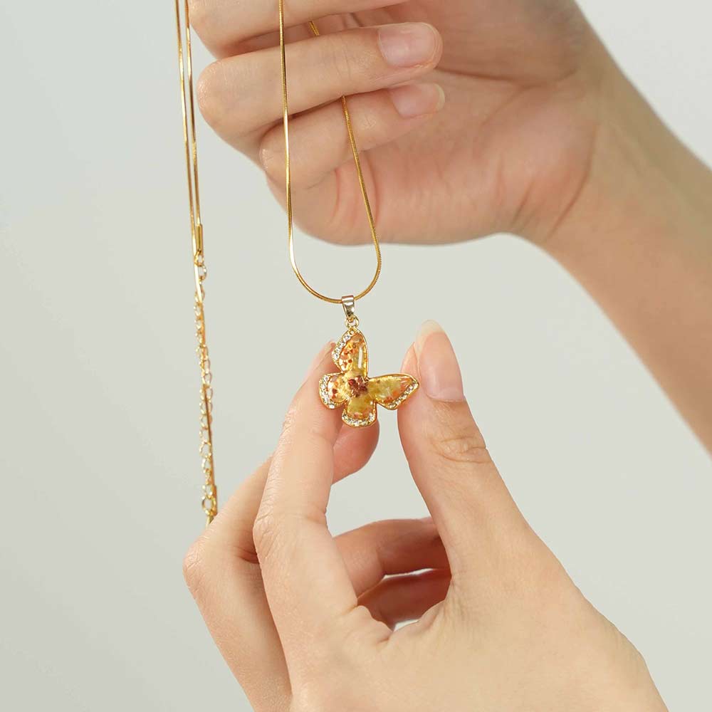Butterfly Necklace – Prosperous Red 15MM with Crystals