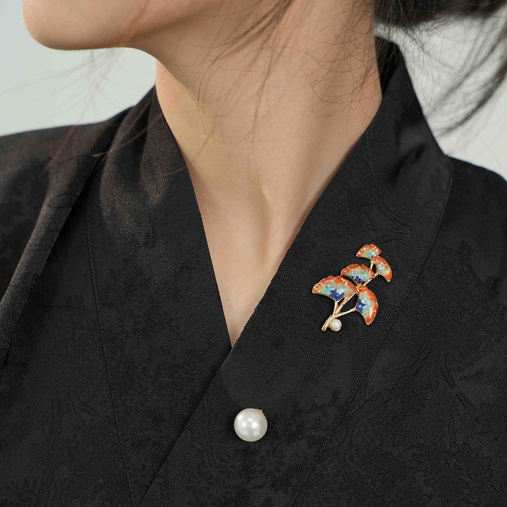 Dunhuang-Colored Pearl Ginkgo Leaf Brooch