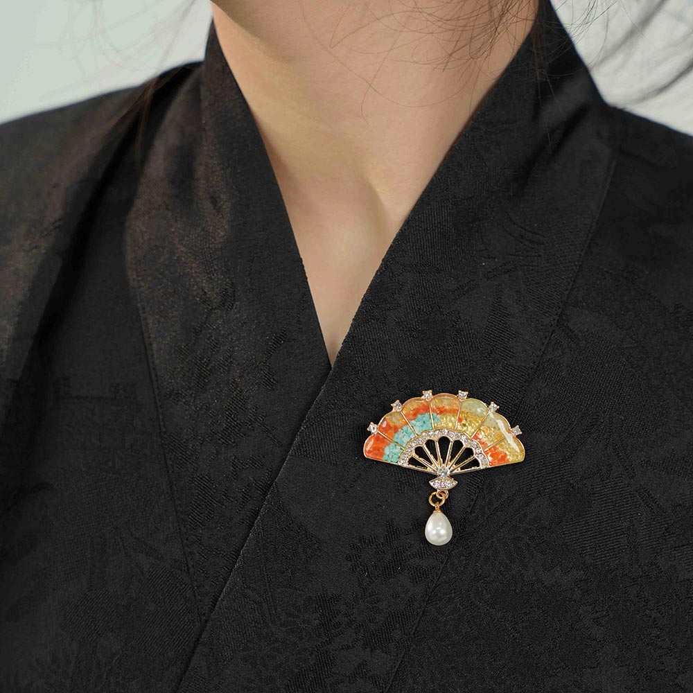 Dunhuang Fan Brooch with Pearl