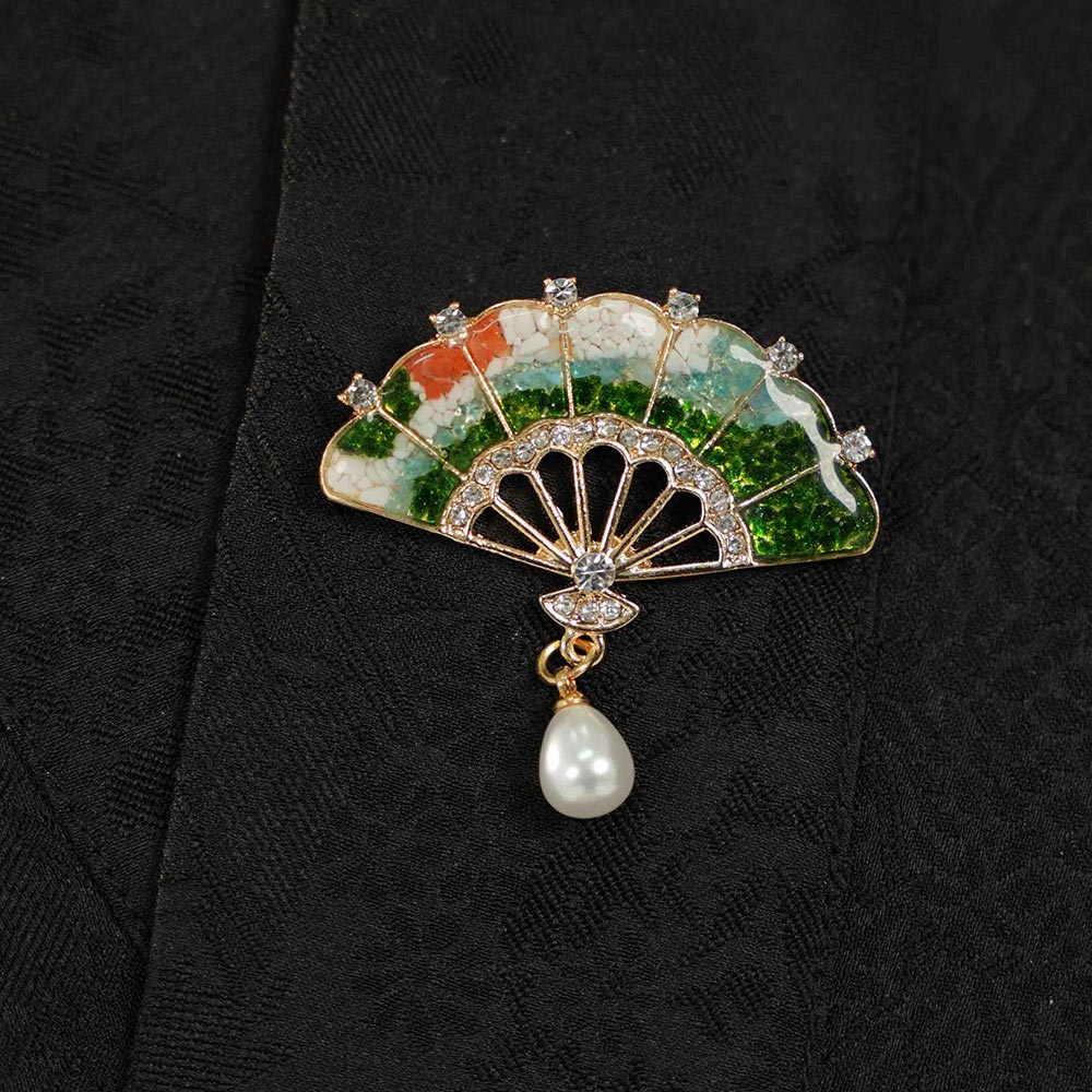 Fan Brooch – Misty Jiangnan